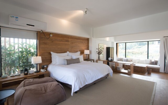 Sunyata Pure House