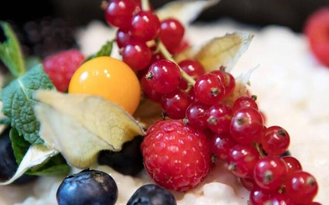 Renaissance Zürich Tower Hotel