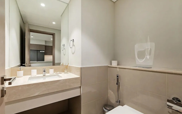 Luxury Burj Khalifa View 4BR