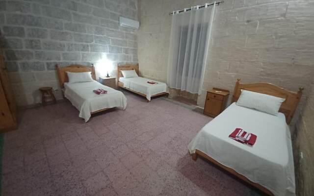 Peace Heaven Farmhouse Zebbug Gozo, With Pool