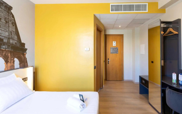 B&B Hotel Roma Tuscolana San Giovanni Hotel