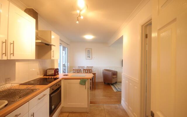 34H Medmerry Park 2 Bedroom Chalet Family Friendly