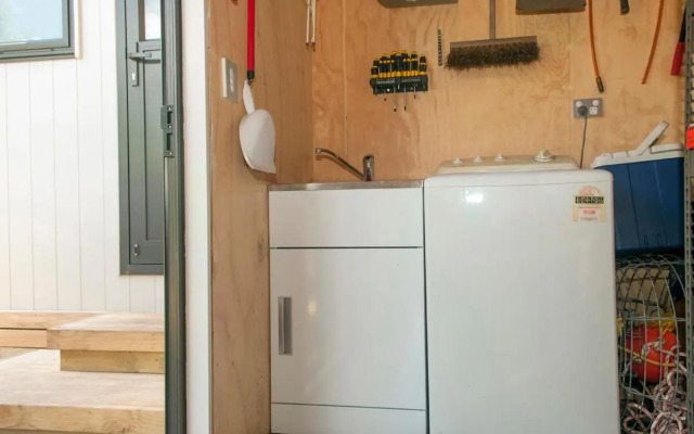 Hetherington Haven - Whangamata Holiday Home