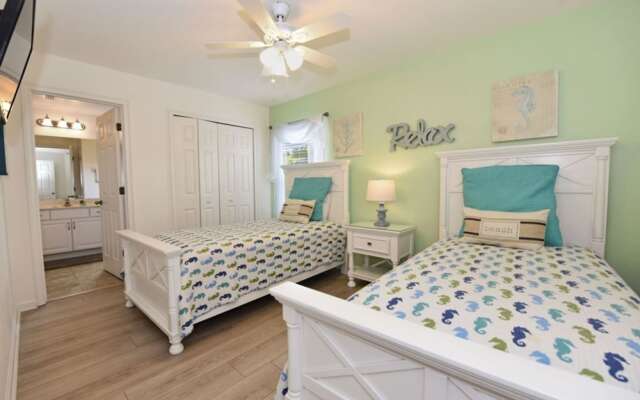Watersong Resort Six-bedroom