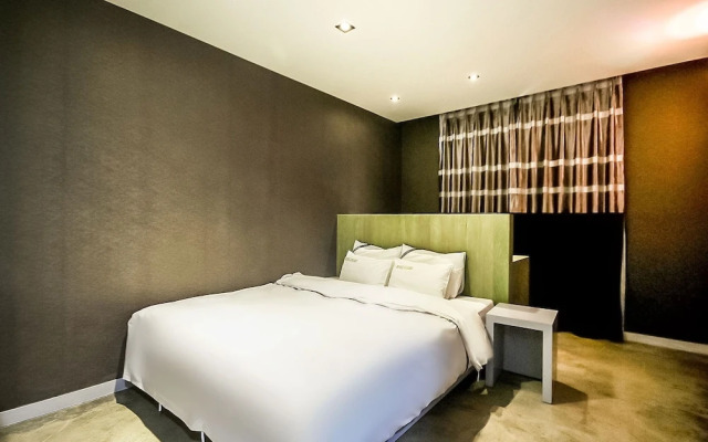 Jeonju Sinsigaji Oscar