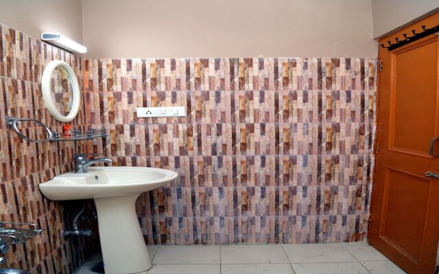 OYO 13249 Home Natures Paradise 2BHK Bharari