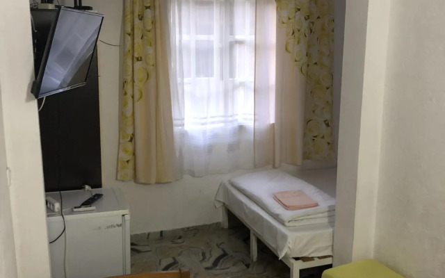 Elling 8 na Azovskoy