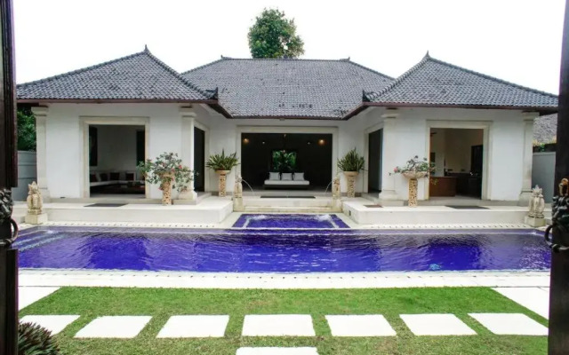 Villa Dewata 3