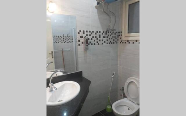 Apartmen with pool in Sheraton plaza Marina 301