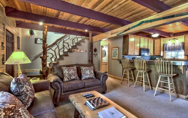 The Snowshoe Inn  592ss 4 Bedroom Cabin