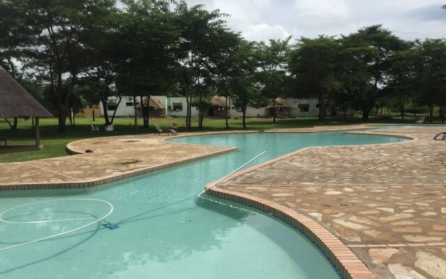 Chita Lodge - Kafue