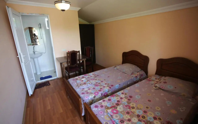 Talo's Guest House