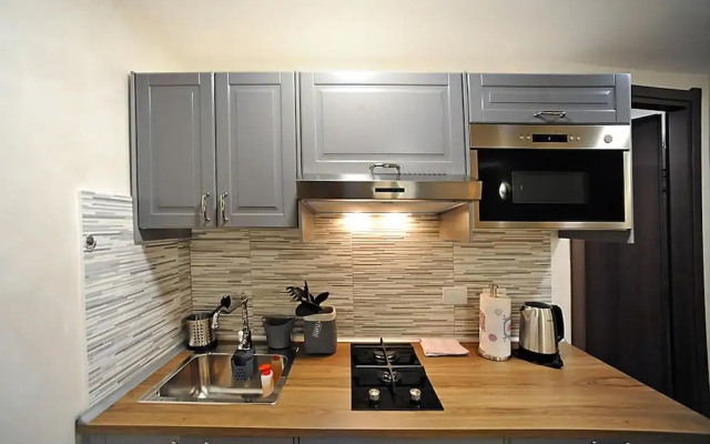 Cozy Studio in Turin City Center