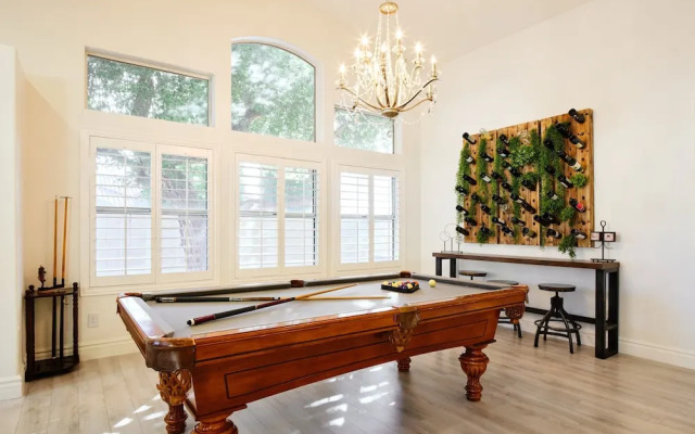 Arabian Nights - Private Pool - Hot Tub - Games!