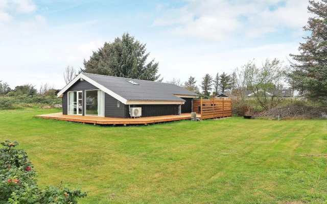 Cozy Coastal Retreat in Gronhoj-by Traum