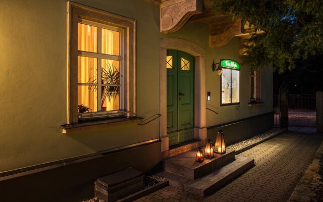 Hotel Villa Weiße
