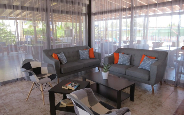 Carina Hotel Apartments