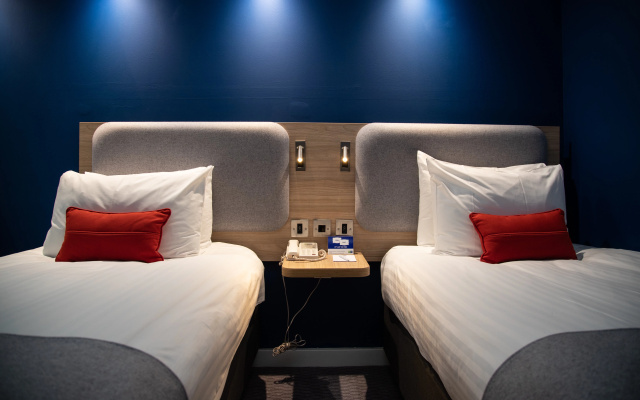 Holiday Inn Express London Stansted Airport by IHG - Image 4