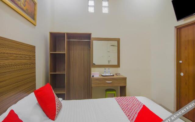 OYO 90327 Hotel Faradisa Syariah