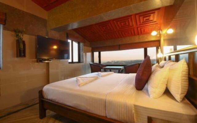 Hill Top Luxury Villa - 3 BHK || Infinity Pool