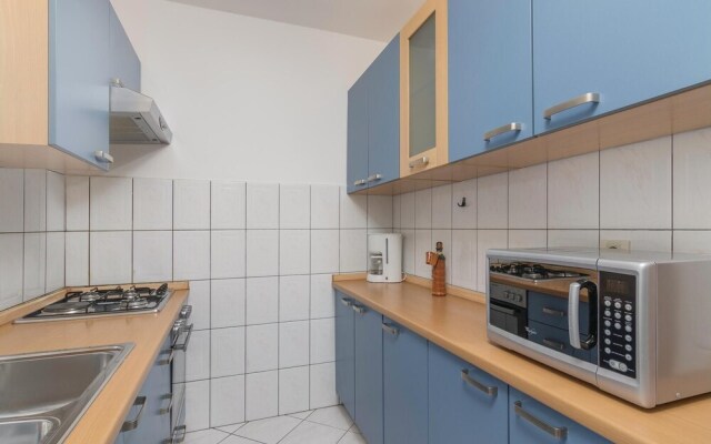 Beautiful Home in Labin With Wifi and 2 Bedrooms