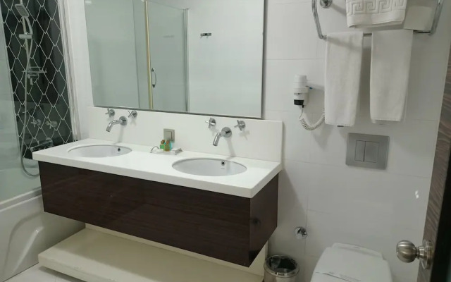 Avsar Hotel