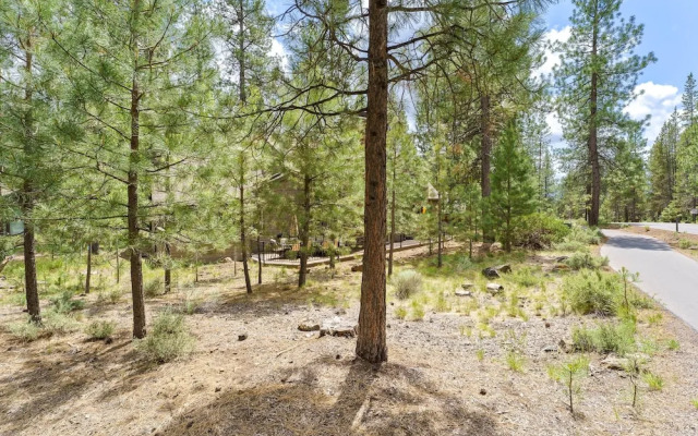 4 Red Fir 6 Bedroom Home