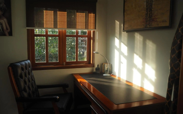 The Gecho Inn Country