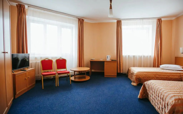 Ayan Hotel