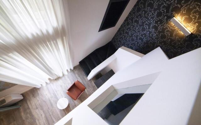 Hotel Al Campanile - Luxury Suites & Apartments