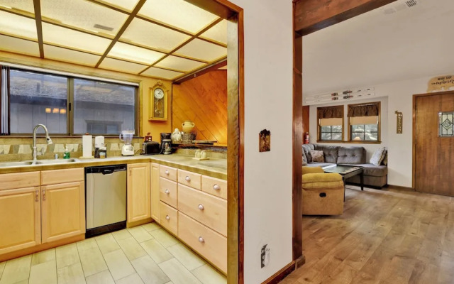 Goldilocks Getaway #1828