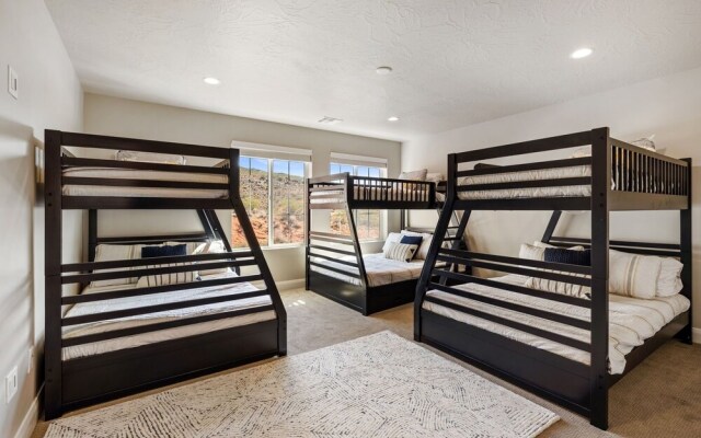 Sunnyside Retreat at Escondido by RedAwning