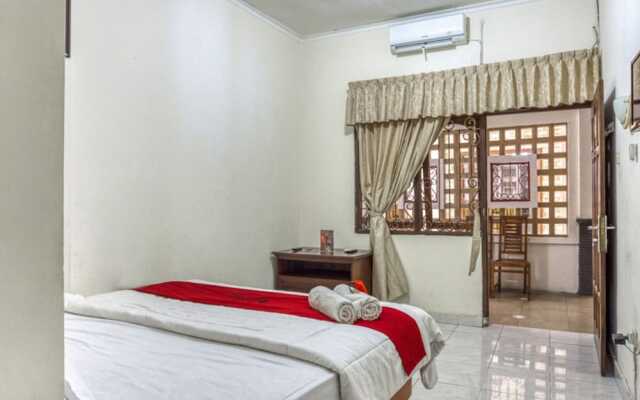RedDoorz Syariah @ Raya Tajem Maguwo