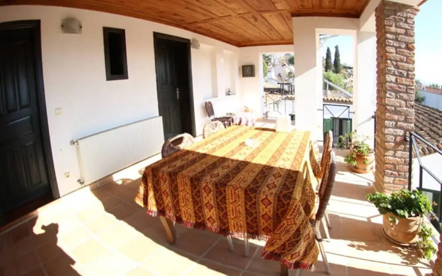 Akay Hotel