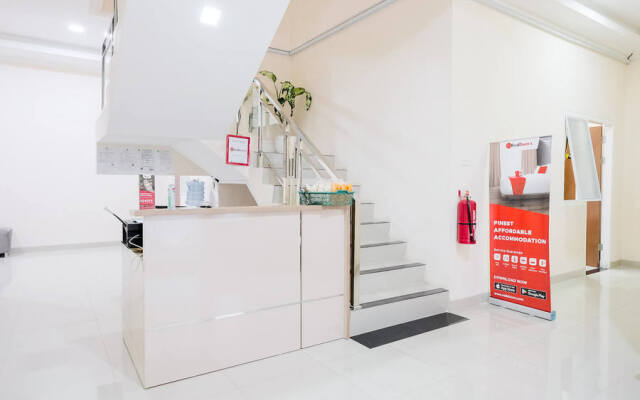 RedDoorz Plus @ Jalan P. Emir Moh Noer Lampung