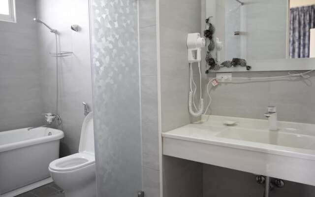 New Zhilan B&B