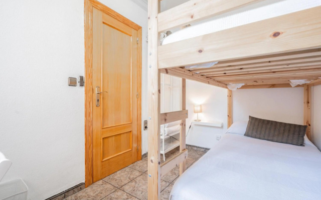 Casa Poblados Marítimos, Marina Beach