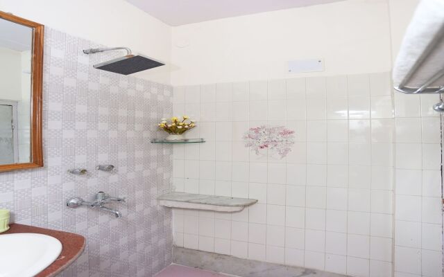 OYO 9730 Home 2 BHK Lake view Mall road