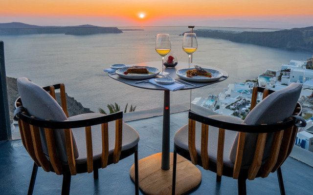 Kivotos Santorini