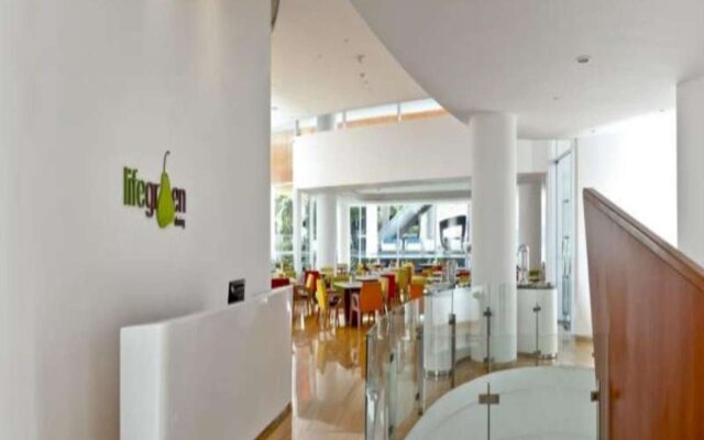 Sensa Hotel