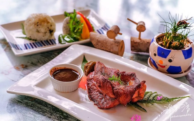 Lakeside Spendtime B&B