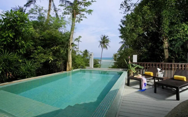 Central Samui Village