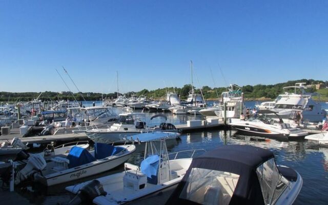 The Hotel at Cape Ann Marina