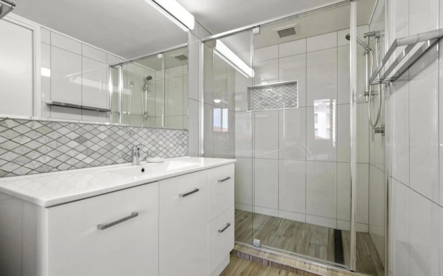 Cheltenham Apartments Unit 7 40 King Street