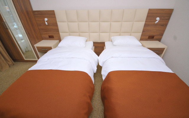 Отель «Сити»