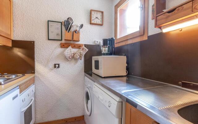 Appartement Les Allues-Méribel, 2 pièces, 6 personnes - FR-1-355-50