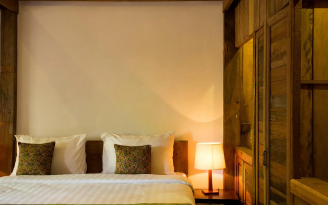 Isann Lodge