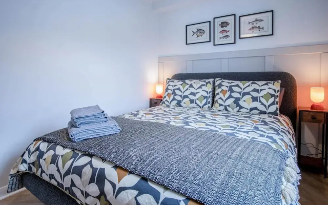 Kilmore House - 2 Bedroom Apartment - Tenby