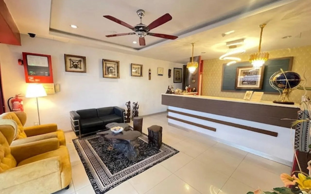 Hotel O M Three Hotel – Lobby – Sitiawan
