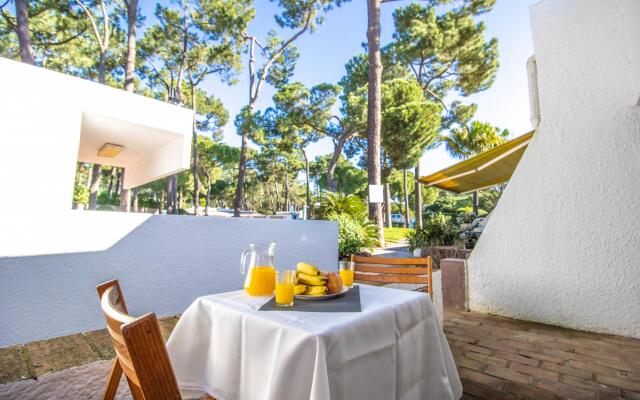 VILAMOURA GOLF STUDIO WITH POOL by HOMING